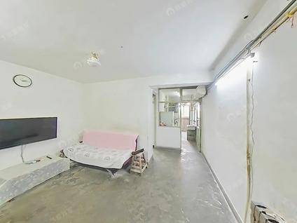 南开向阳路街整租 雅美里1室1厅/55平/中楼层