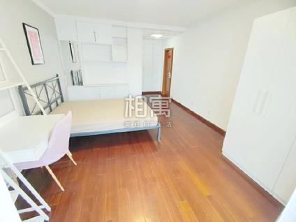 石景山杨庄合租 杨庄北区4室1厅/28平/高楼层