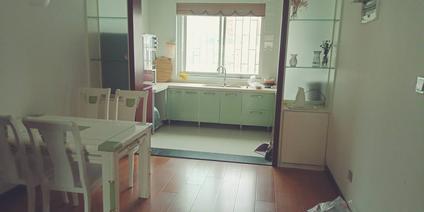 即墨二十八中整租 即发润发家园3室2厅/131平/顶层