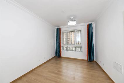 惠山天一新城整租 新街家园2室1厅/86平/低楼层