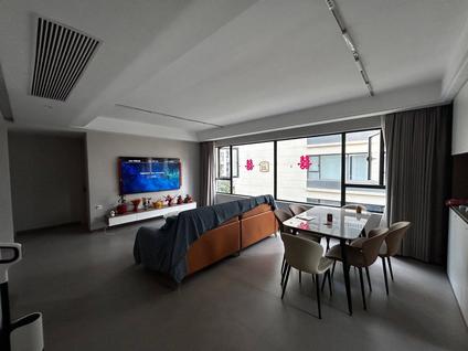 历下解放东路整租 绿地IFC中央公馆3室1厅/83平/高楼层