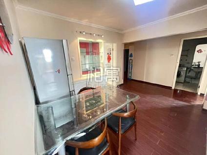 丰台青塔合租 民岳家园4室2厅/18平/高楼层