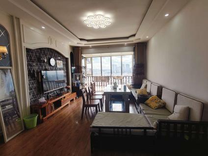 观山湖观山湖公园整租 金阳乾图中心广场3室2厅/120平/中楼层