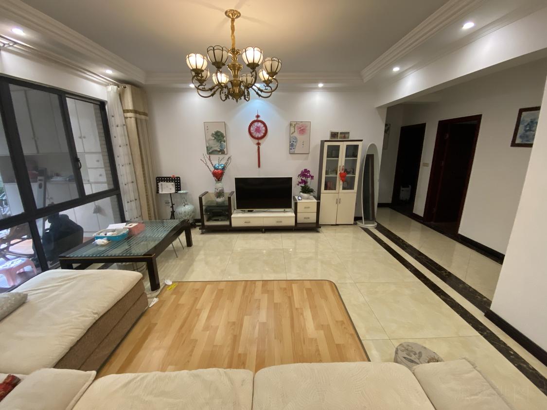 整租·万山国际