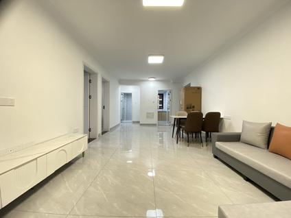 翔安马巷整租 联发欣悦学府4室2厅/116平/中楼层