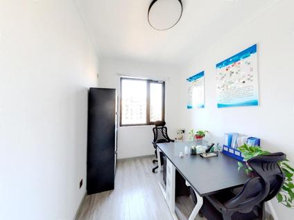 万柏林大井峪整租 太化紫景天城3室2厅/136平/高楼层