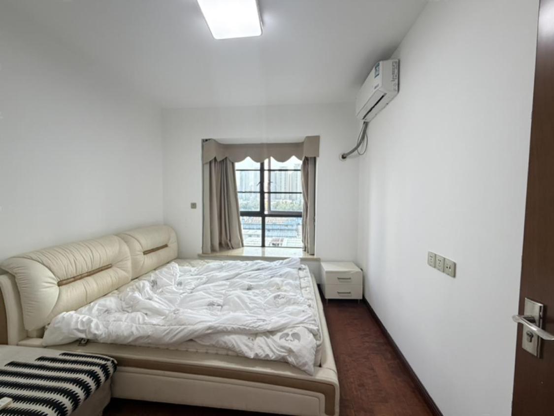 整租·海航国兴城(B区)