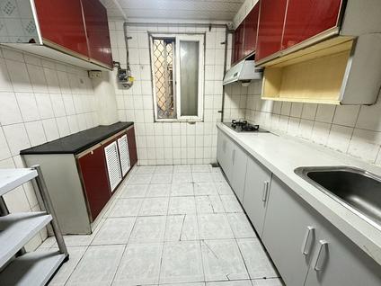 朝阳亚运村合租 慧忠里小区3室1厅/132平/低楼层