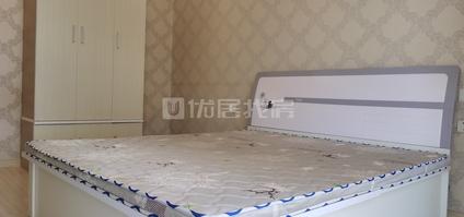 临渭临渭整租 万达广场(新区东路)1室1厅/50平/低楼层