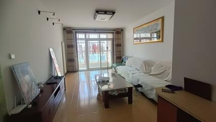 即墨二十八中整租 即发润发家园2室2厅/93平/顶层