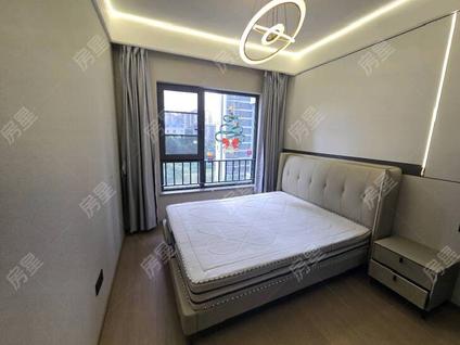 盘龙白龙路整租 中海汇德里3室2厅/108平/低楼层