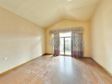 花都花都西整租 碧桂园假日半岛(映翠苑)5室2厅/256平/高楼层