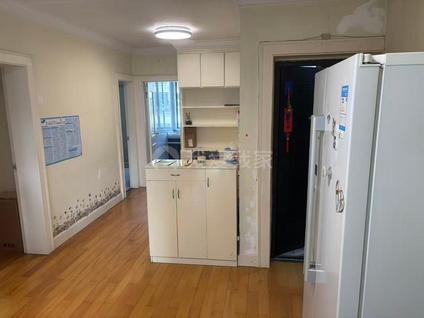 浦东碧云整租 罗山花苑2室1厅/75平/高楼层