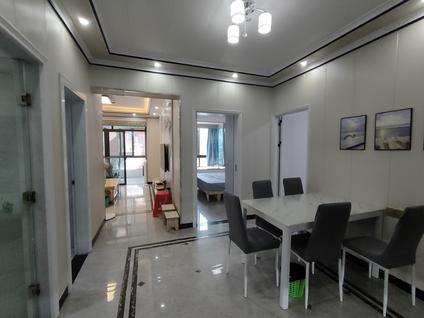 建阳建阳整租 融华锦城2室2厅/84平/低楼层