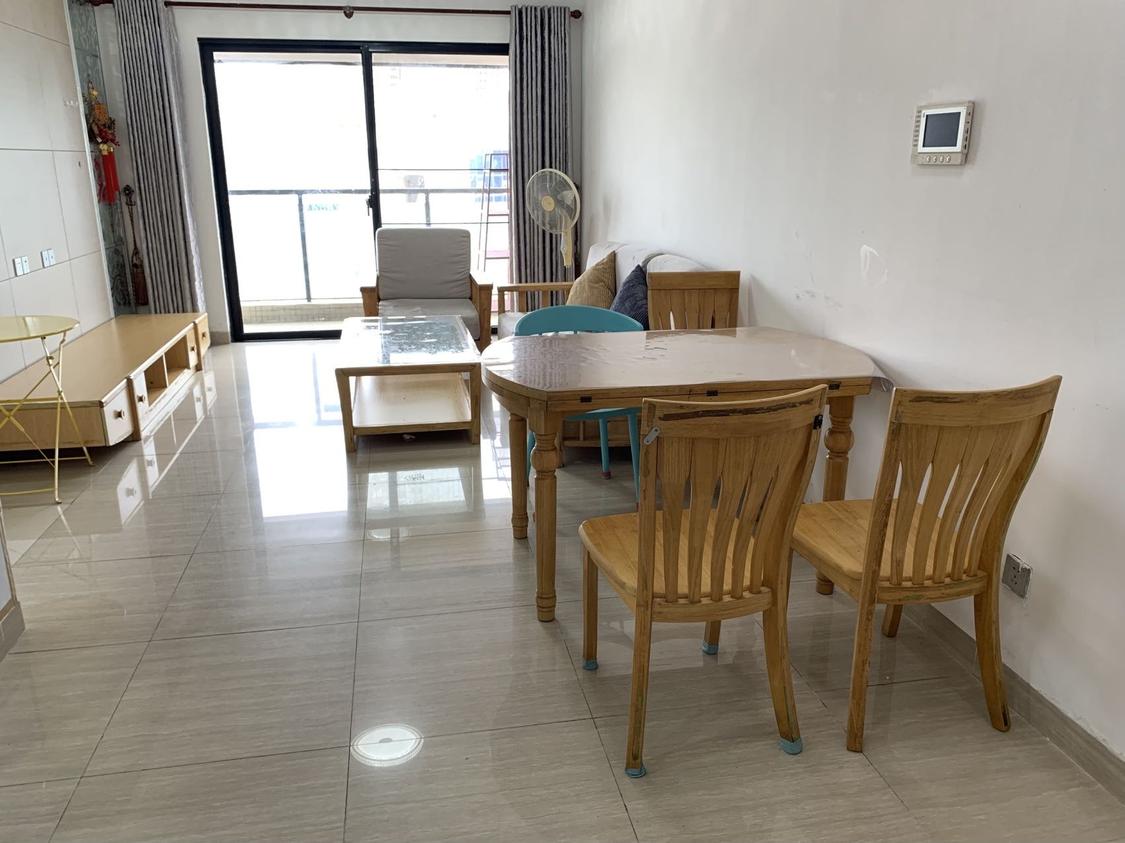 整租·吉大御景山