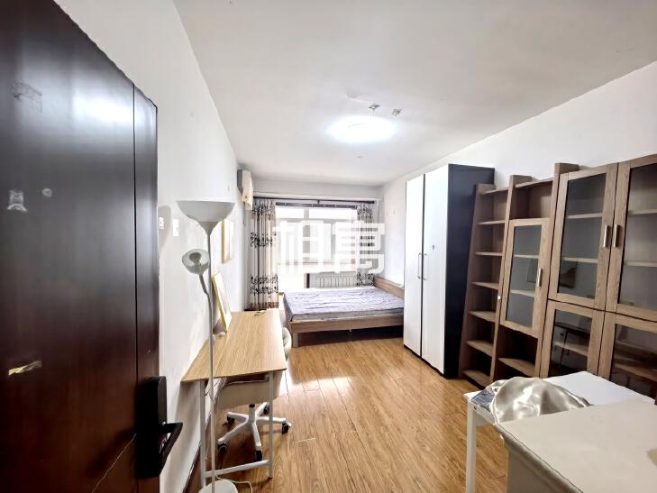 合租·北三环西路47号院