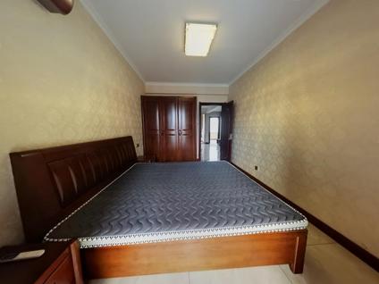 杏花岭龙潭公园整租 绿柳巷口万达回迁楼2室1厅/86平/高楼层