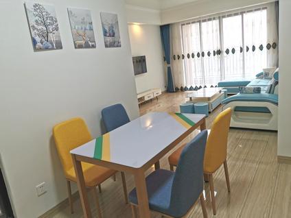 琼山滨江整租 滨江世纪佳城(北苑)3室2厅/119平/低楼层