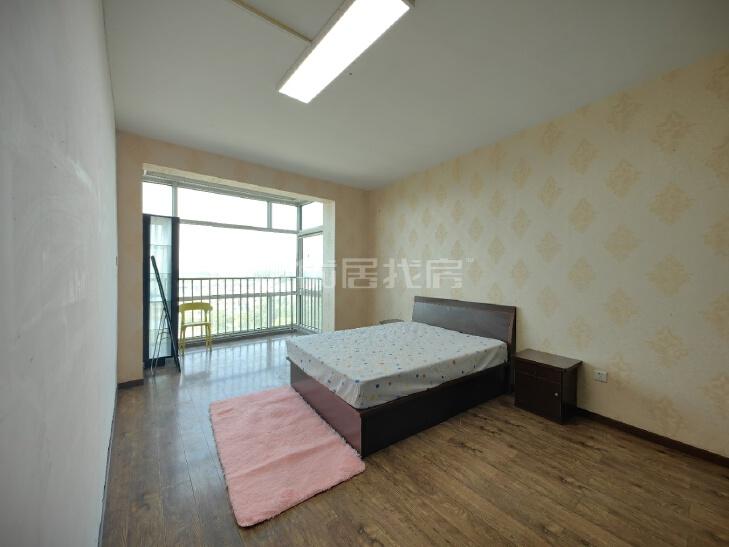 合租·天际万象高尔夫花园