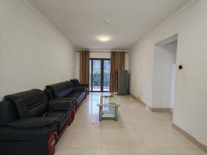 廉江廉江整租 凯旋花园3室2厅/90平/低楼层