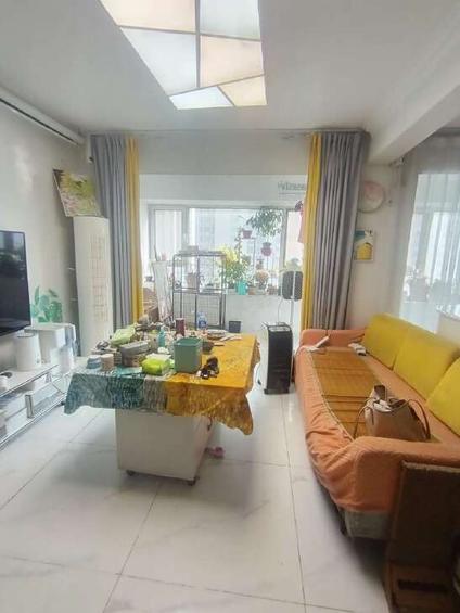 天桥药山整租 海信九麓府3室2厅/88平/中楼层