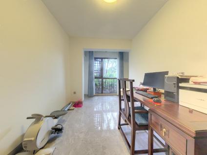 秀英紫园整租 慧远美林谷4室2厅/250平/低楼层