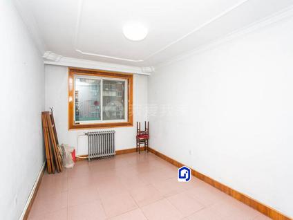 河西挂甲寺整租 中裕园2室1厅/41平/中楼层