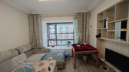 云岩未来方舟整租 中天甜蜜小镇2室1厅/60平/中楼层