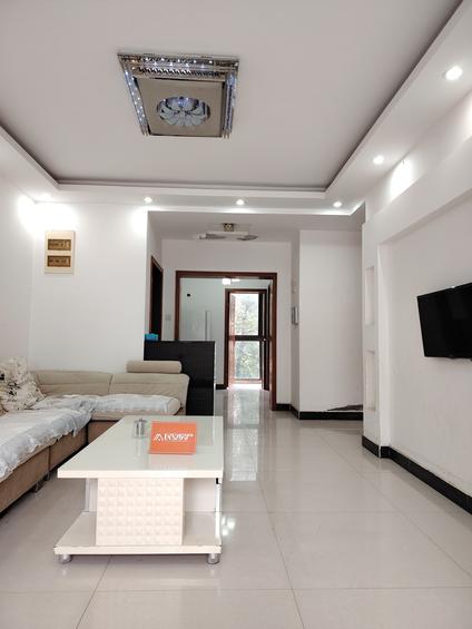 颍州颍州整租 易景国际花园2室2厅/89平/中楼层