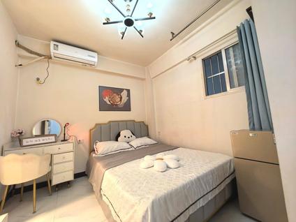 朝阳亚运村合租 金泉家园2室1厅/79平/中楼层