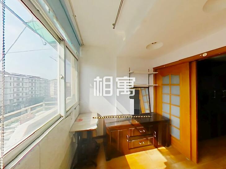 整租·新泾三村