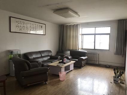 黄岛辛安整租 世纪新村(团结西路)4室2厅/156平/中楼层