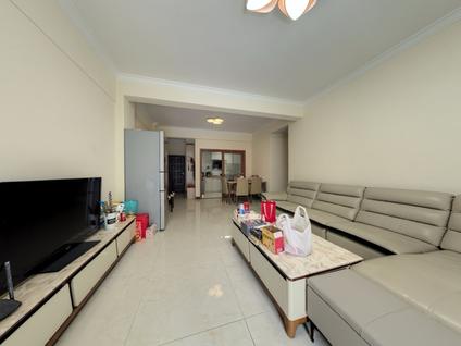 花都旧区整租 航都花园2室2厅/101平/低楼层