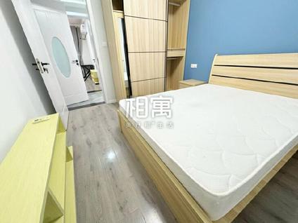 浦东康桥整租 周康五村2室2厅/82平/低楼层