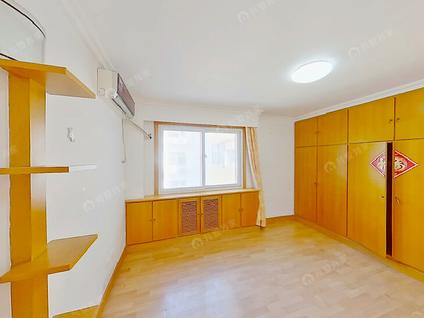 海淀紫竹桥整租 三虎桥南路6号院2室1厅/101平/高楼层