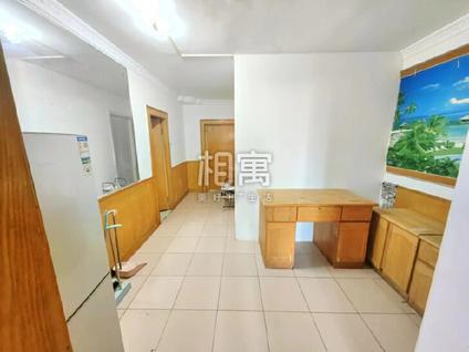 昌平昌平县城合租 卫生局宿舍楼3室1厅/6平/高楼层