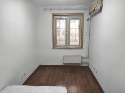 海淀玉泉路东整租 太平路33号院2室1厅/52平/低楼层