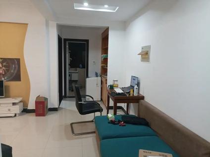 连云海棠整租 龙门山庄1室1厅/59平/中楼层