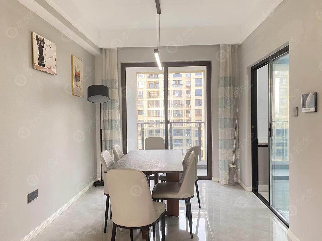 整租·新湖庐山国际