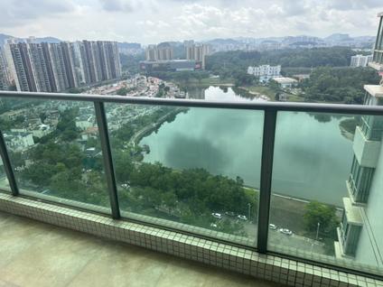 江城江城整租 金湖峰景4室2厅/170平/高楼层