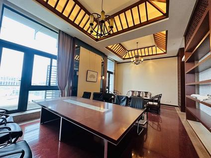 上城近江整租 尚筑金座1室0厅/109平/高楼层