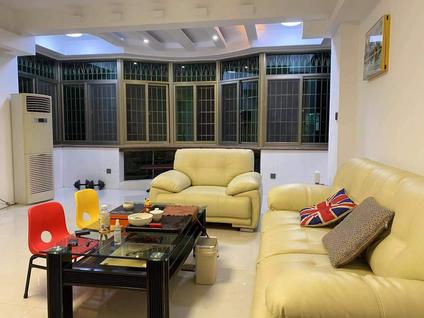 同安城南整租 华清中心城3室2厅/132平/高楼层