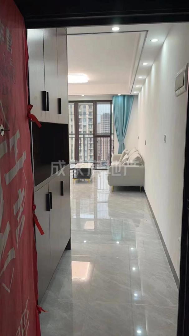 整租·彰泰红小区