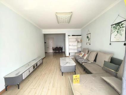 城西海湖新区整租 西城名邸2室2厅/104平/高楼层