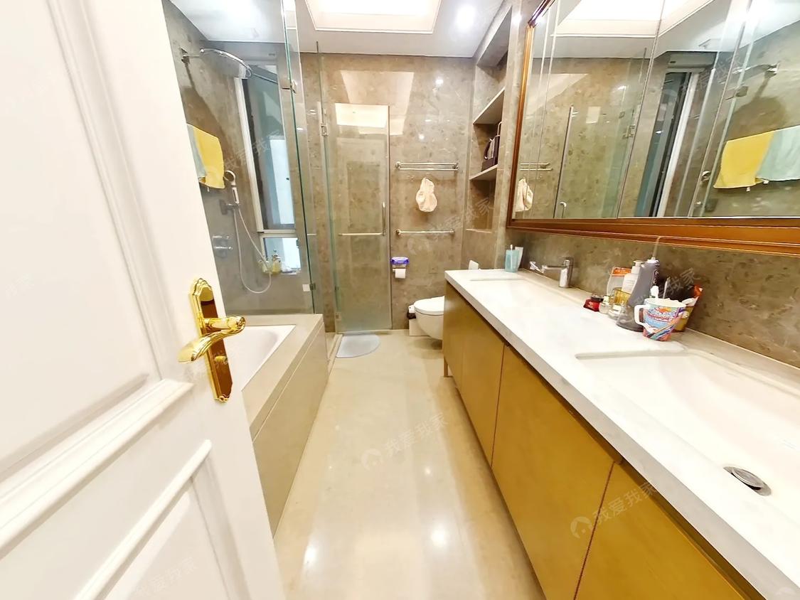 整租·滨江金茂府