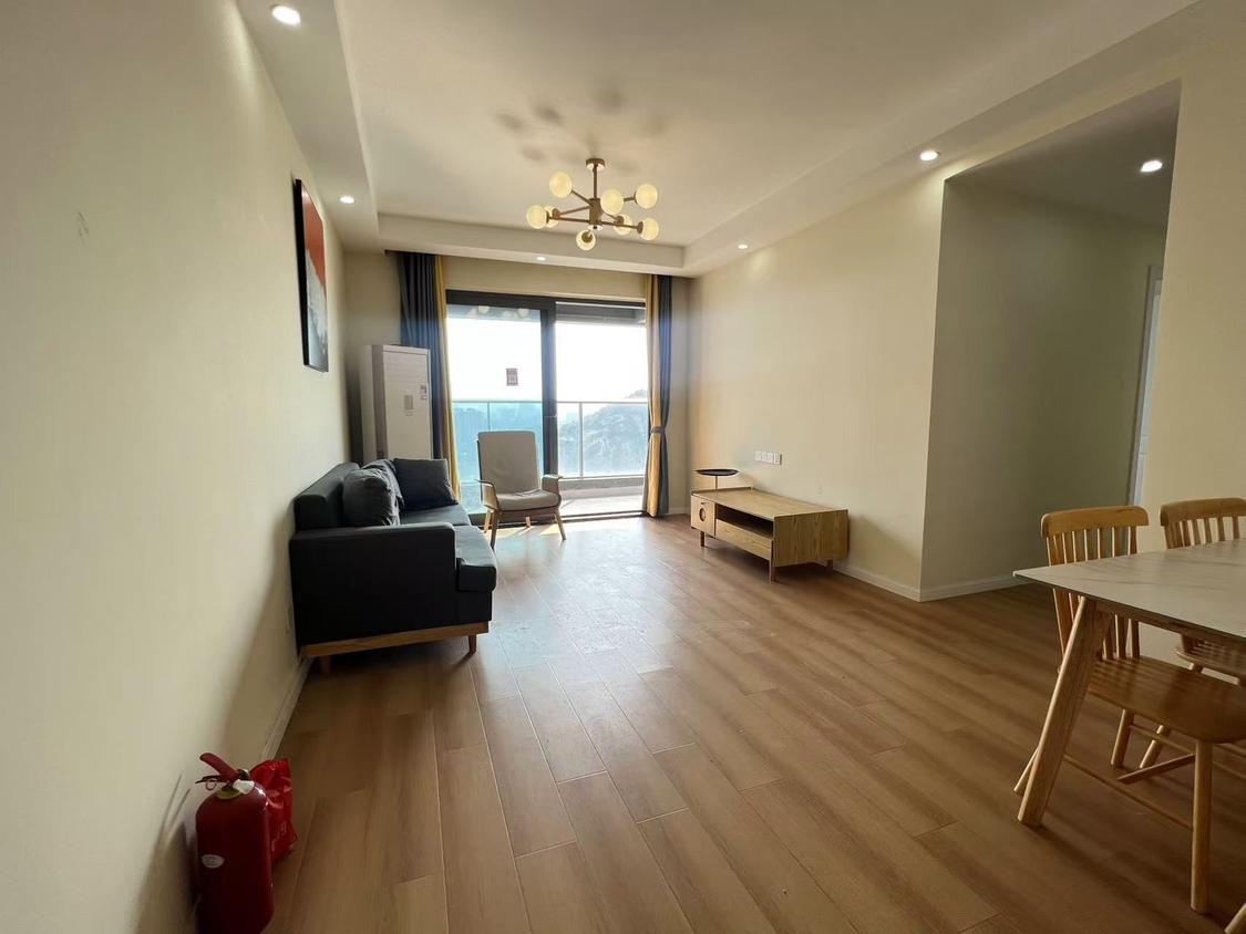 整租·金成紫辰花园