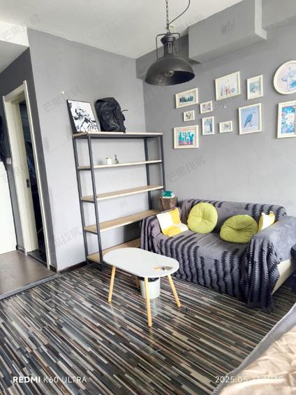 铁西霁虹整租 鑫丰国际1室0厅/40平/中楼层