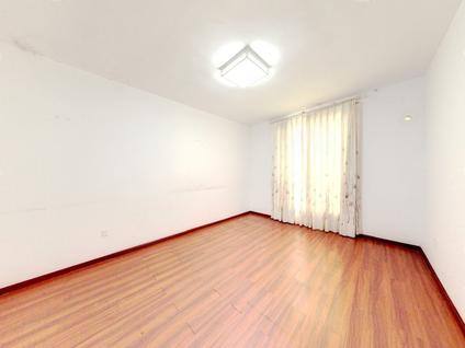 西昌西昌整租 碧海蓝天4室2厅/156平/低楼层