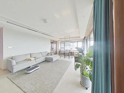 工业园区独墅湖整租 铂悦犀湖4室2厅/186平/低楼层