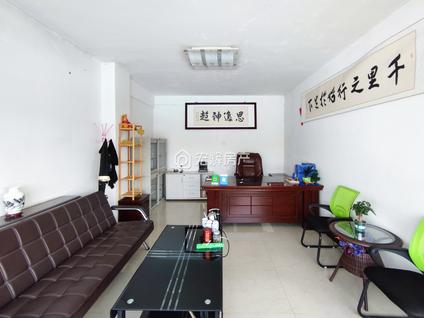 城关万达大润发整租 佳新商住楼2室2厅/108平/中楼层